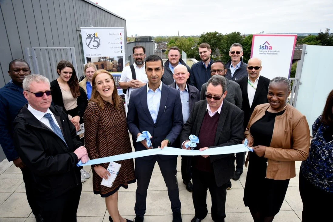 ribbon cutting hoe street.